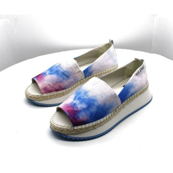 Women Wedges - Picture 4 of 8